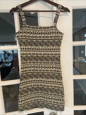 Brandy Melville Black and White Geometric Mini Dress